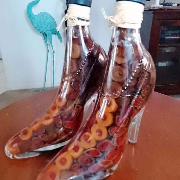 Shonfeld's Chili Infused Vinegar w/ Olives and Peppers in Glass Shoe bottle - Picture 1 of 5
